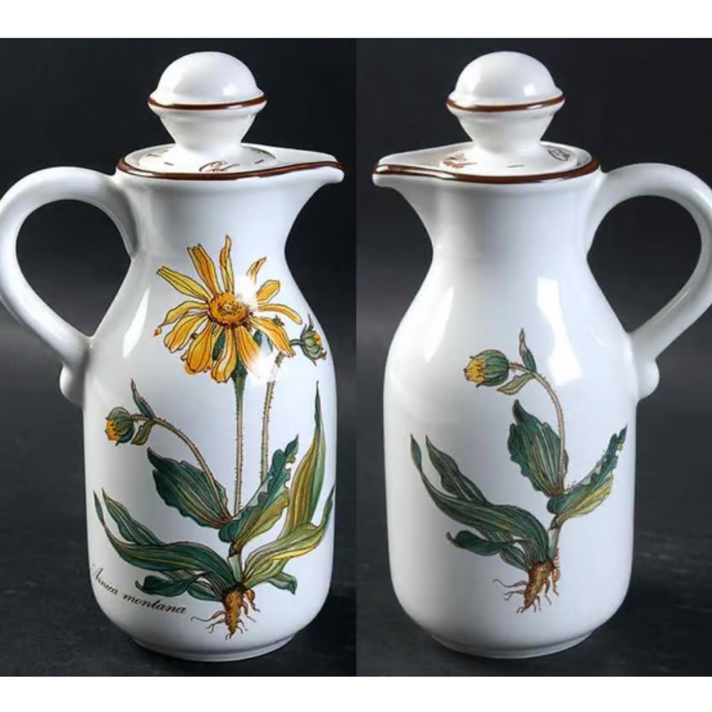Villeroy & Boch Botanica Oil and Vinegar with Stoppers (1 each)